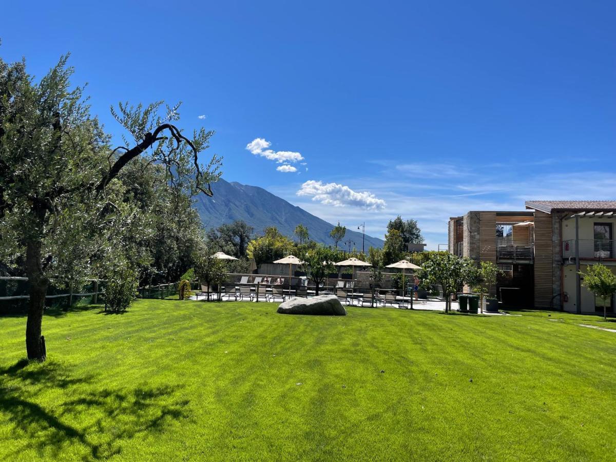 Sibenbras Natural Aparthotel Limone sul Garda Exterior foto
